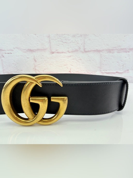 Gucci Black Leather Belt with Gold Double G Buckle